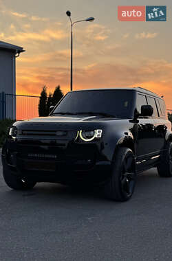 Land Rover Defender  2022