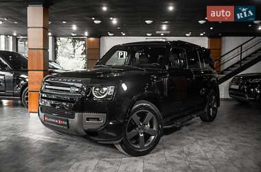 Land Rover Defender  2022