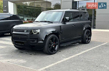Land Rover Defender  2023