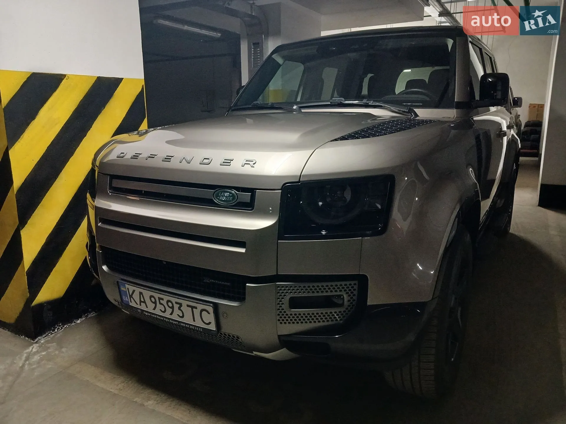Land Rover Defender 2022 VIN SALEA7BW5P2179561 фото оголошення 41 з 49
