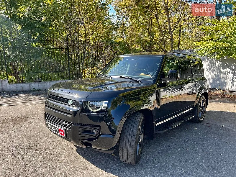 Land Rover Defender