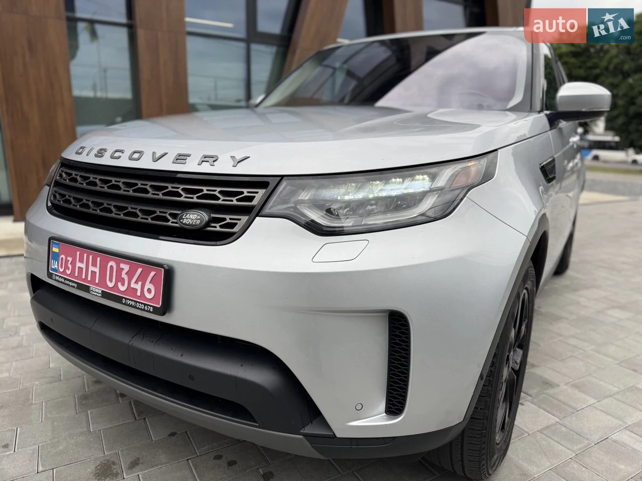 2018 Land Rover Discovery - мініатюра 2