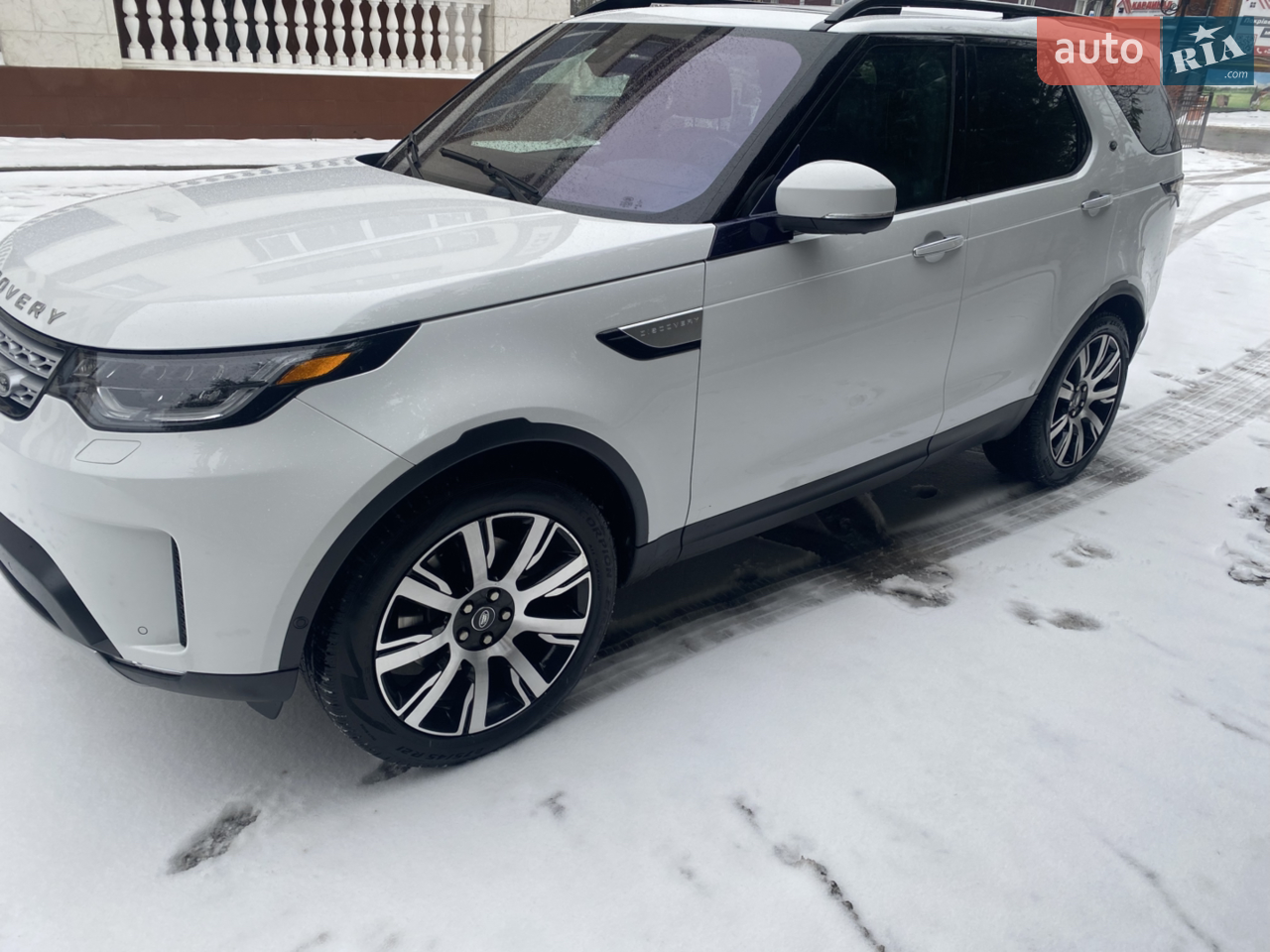2017 Land Rover Discovery - мініатюра 3