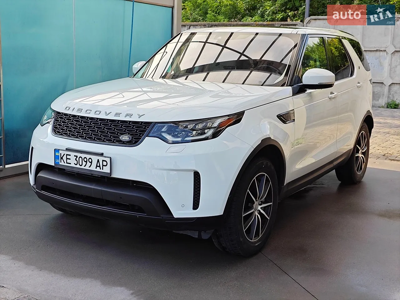2018 Land Rover Discovery - мініатюра 3