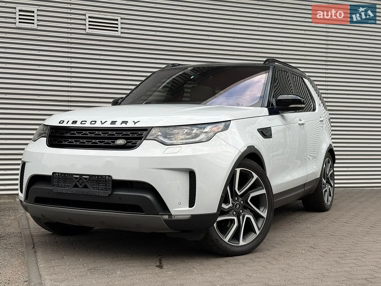 2019 Land Rover Discovery - мініатюра 3