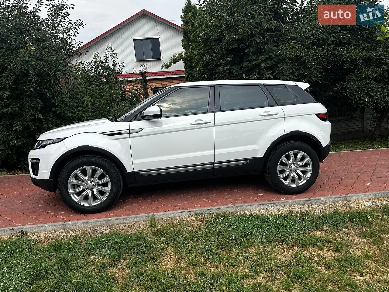 2017 Land Rover Range Rover Evoque - мініатюра 3