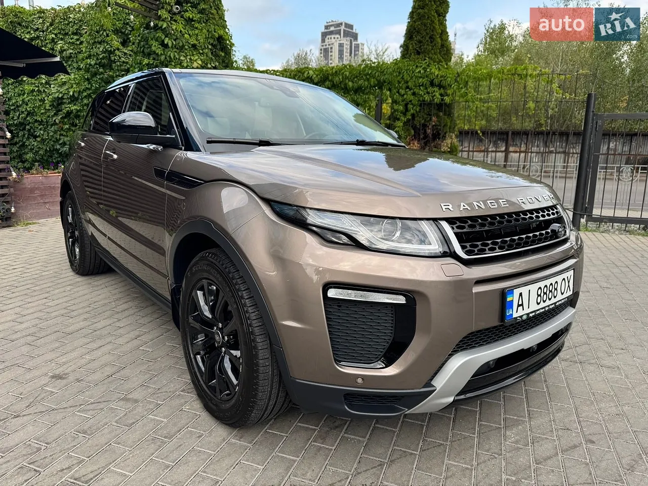 2018 Land Rover Range Rover Evoque - мініатюра 2