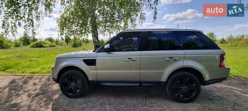Позашляховик / Кросовер Land Rover Range Rover Sport