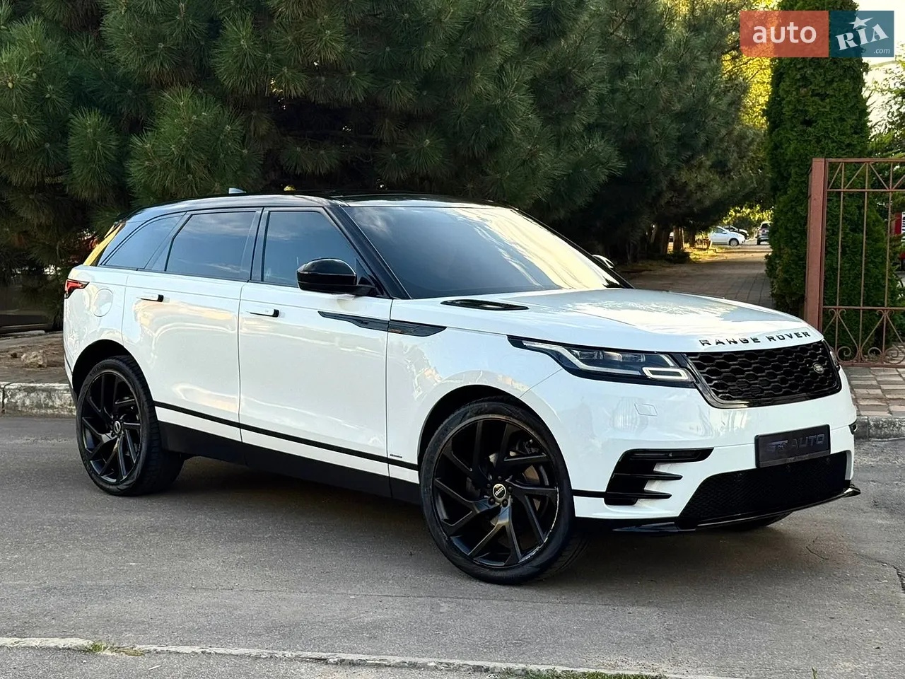 2017 Land Rover Range Rover Velar - мініатюра 3