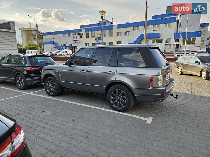 Land Rover Range Rover 2008 року в Чернівцях