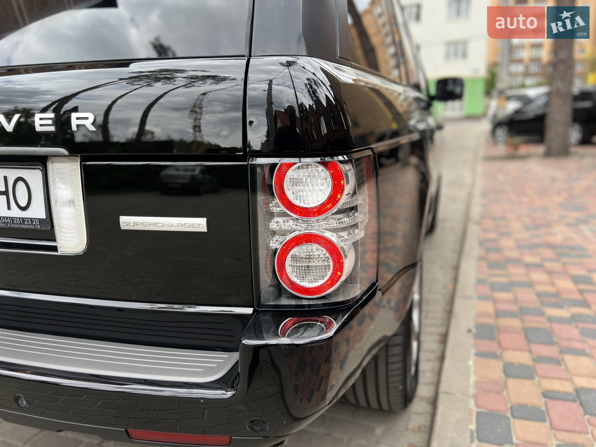 Land Rover Range Rover 2010 VIN SALMF1E49AA316261 фото оголошення 16 з 60
