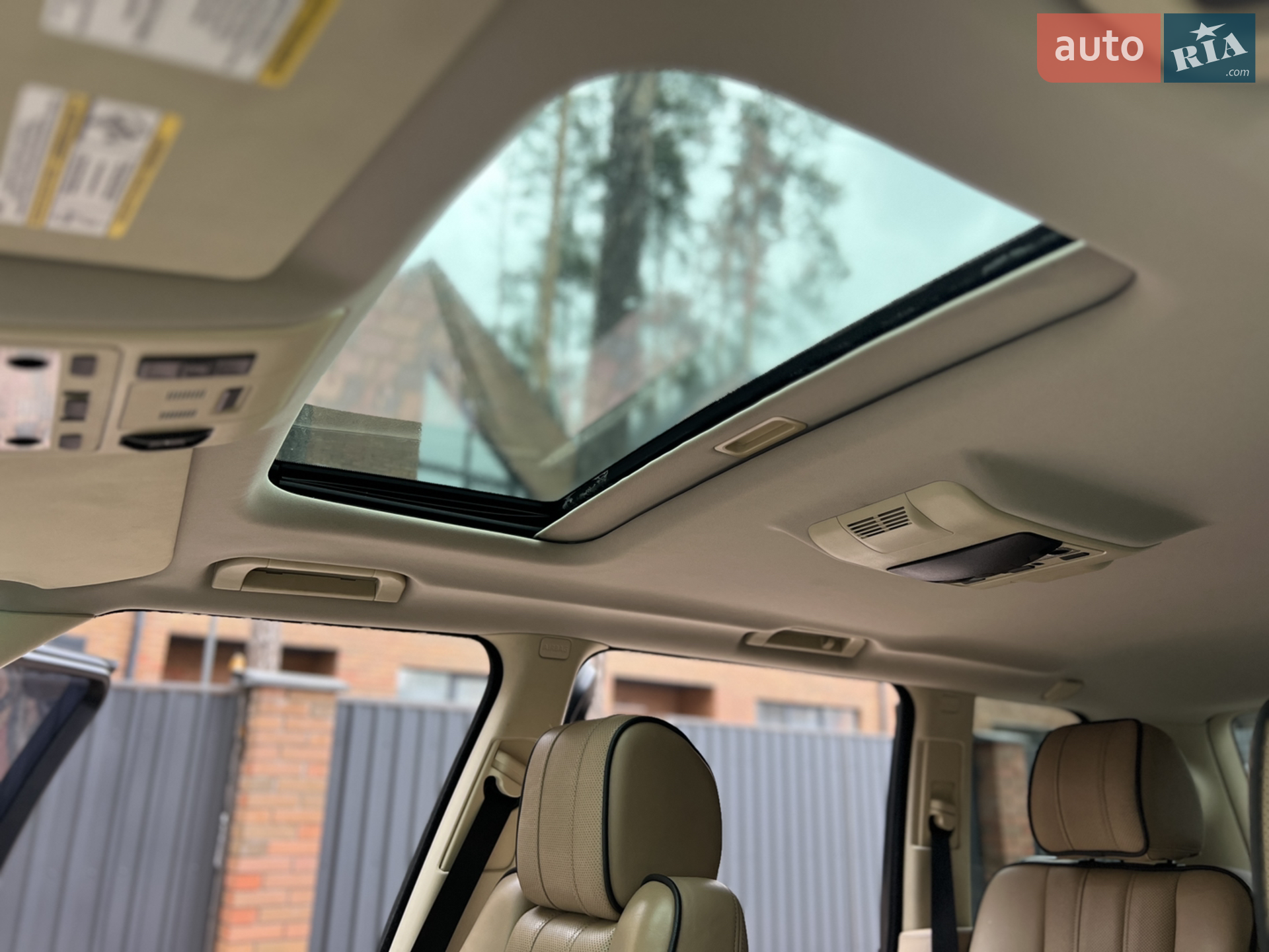 Land Rover Range Rover 2010 VIN SALMF1E49AA316261 фото оголошення 34 з 60