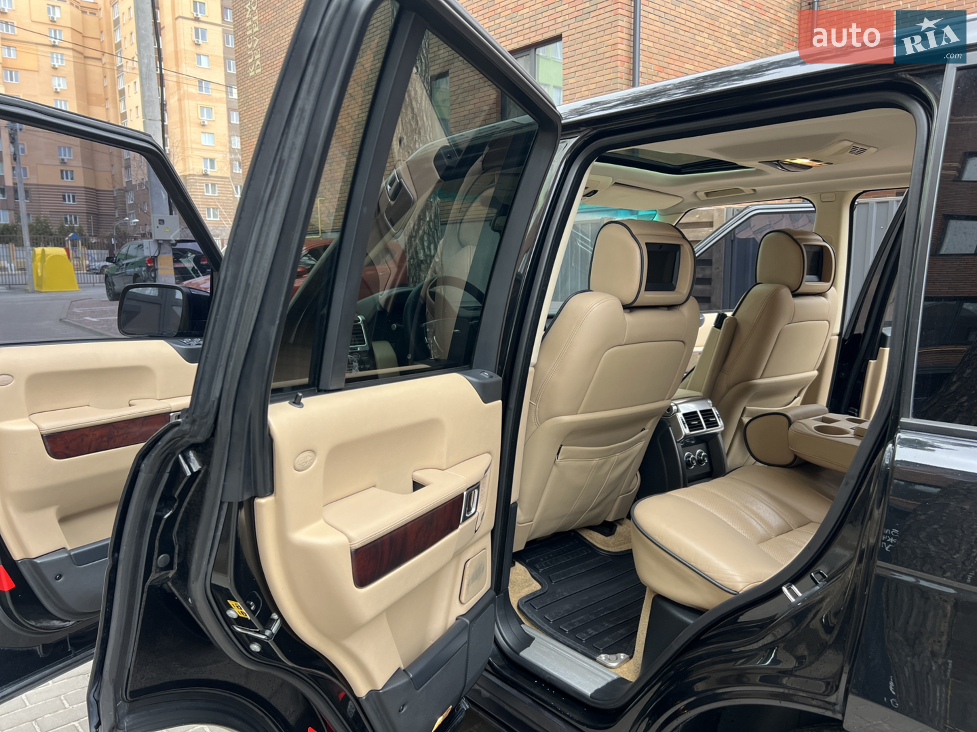 Land Rover Range Rover 2010 VIN SALMF1E49AA316261 фото оголошення 35 з 60