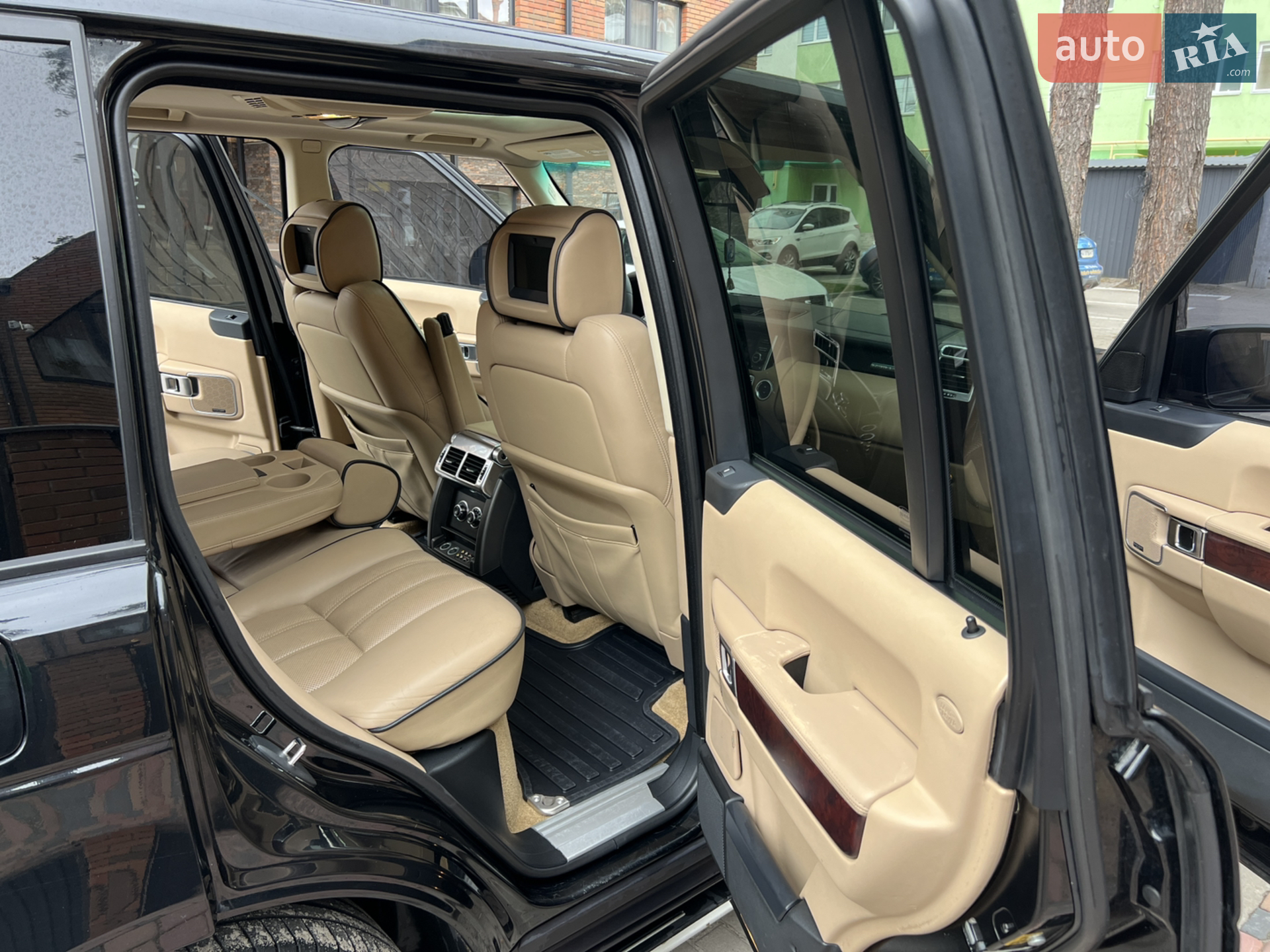 Land Rover Range Rover 2010 VIN SALMF1E49AA316261 фото оголошення 40 з 60
