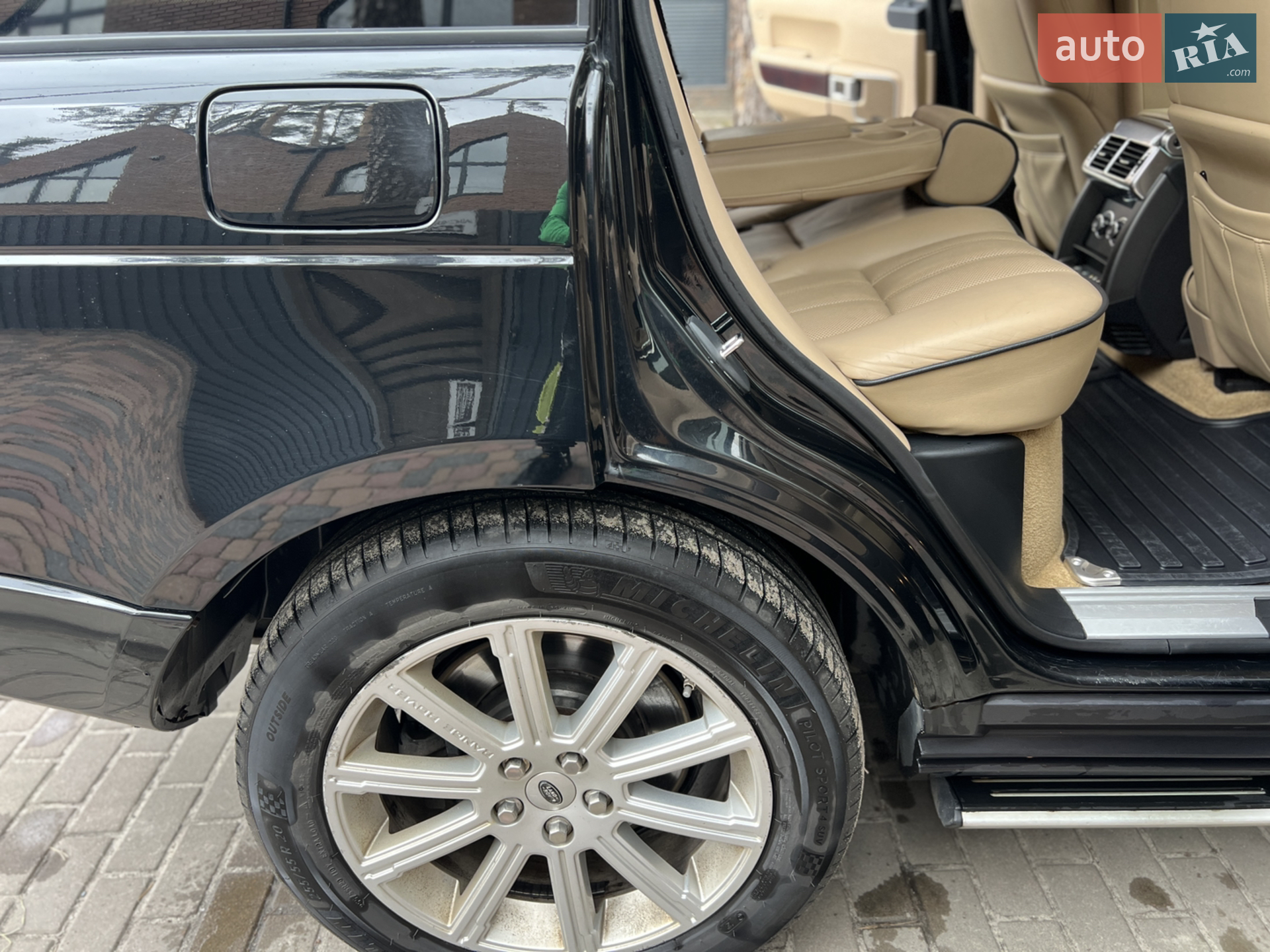 Land Rover Range Rover 2010 VIN SALMF1E49AA316261 фото оголошення 43 з 60
