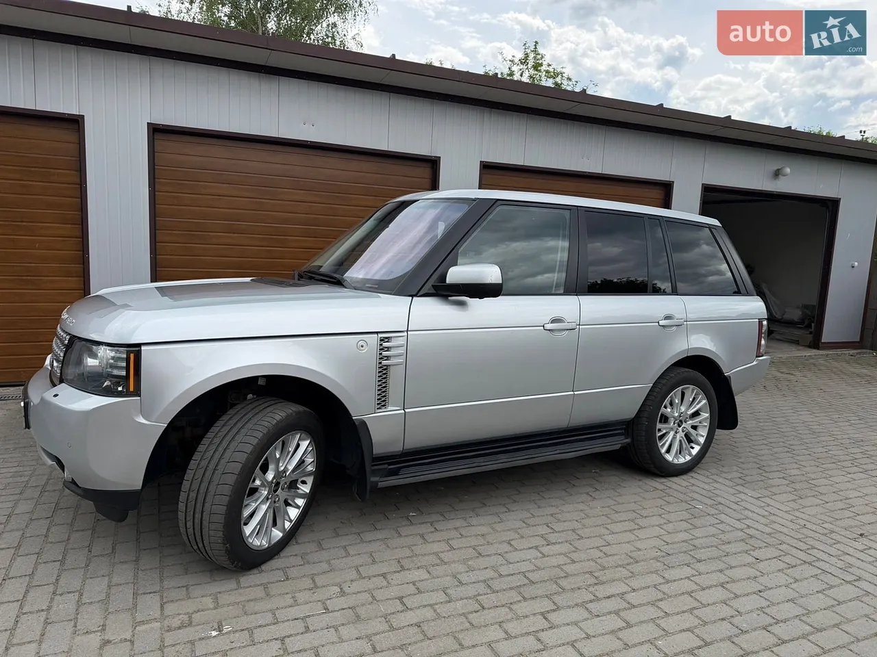 2012 Land Rover Range Rover - мініатюра 3