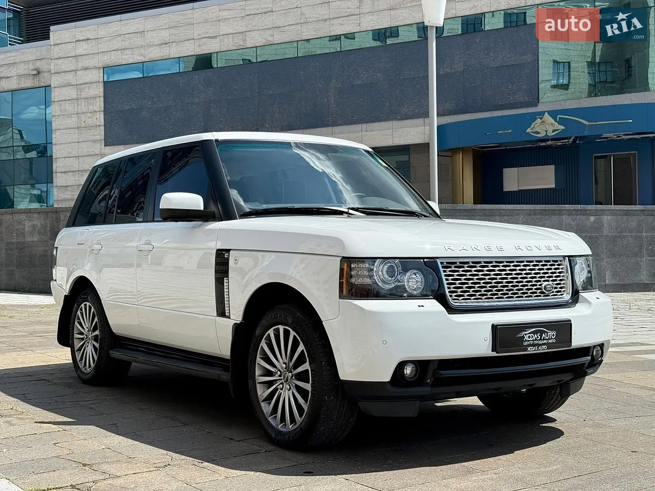 2012 Land Rover Range Rover - мініатюра 3