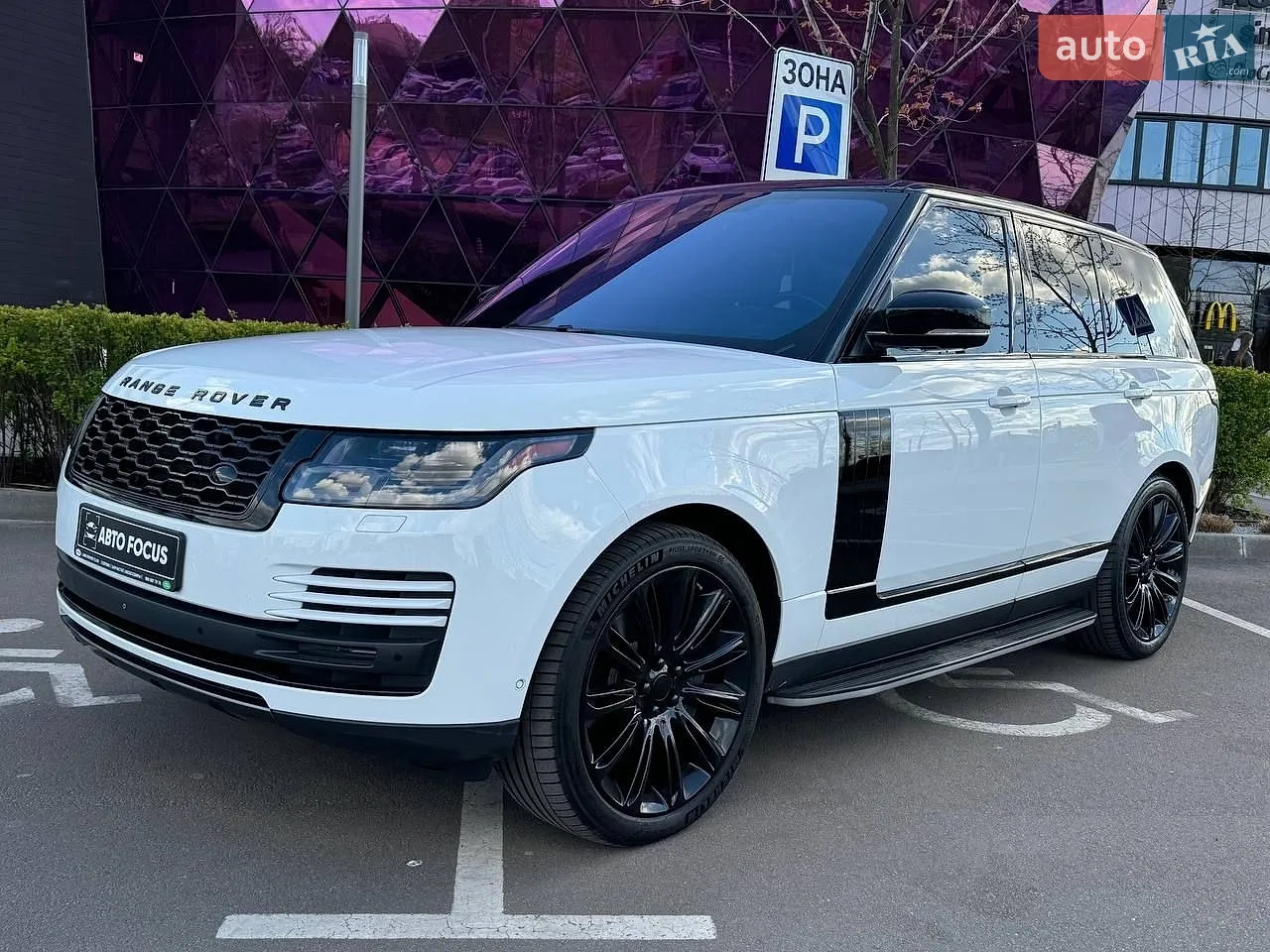 2018 Land Rover Range Rover - мініатюра 4