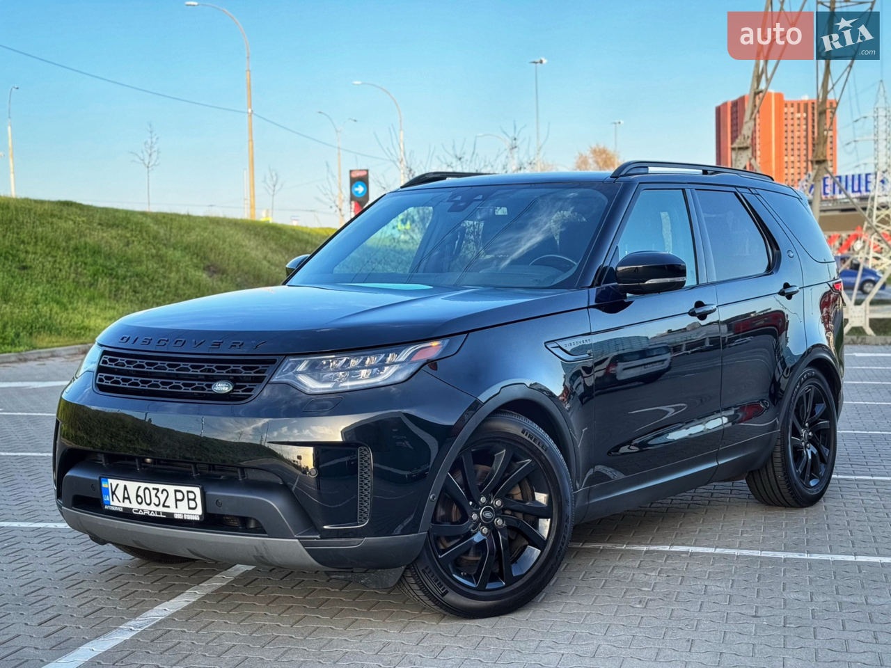 2018 Land Rover Discovery - фото 1