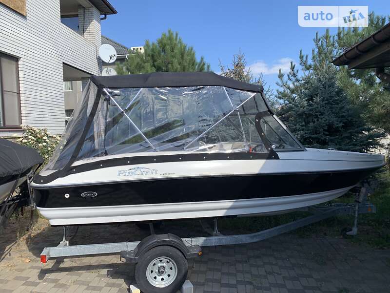 Larson Cabrio