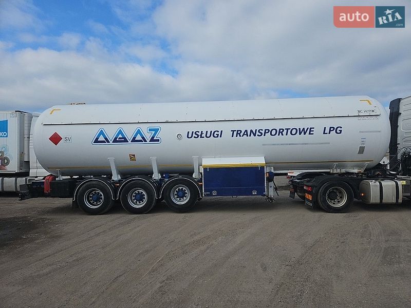 Газовоз LDS NG 2010 в Днепре