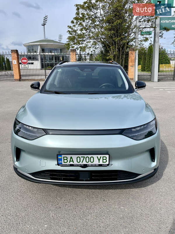 Leapmotor С11