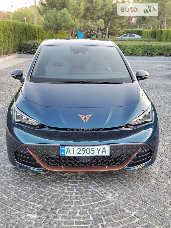 Хетчбек Cupra