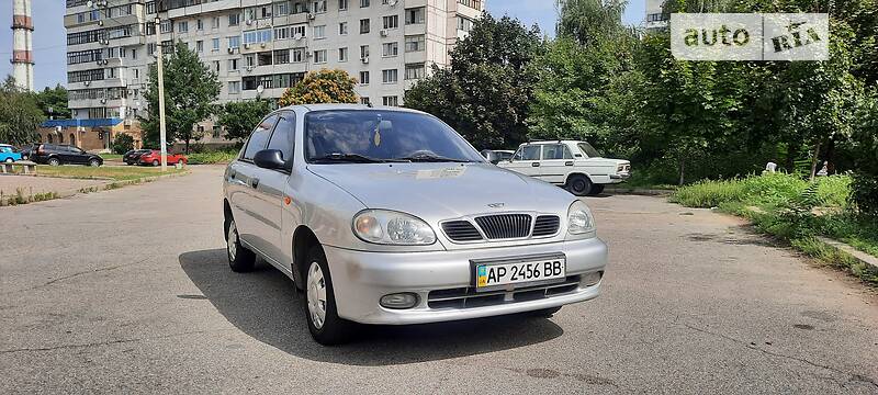 Лифтбек Daewoo