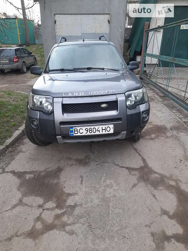 Мінівен Land Rover