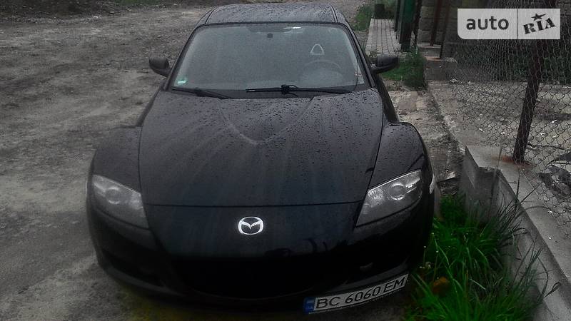 Седан Mazda