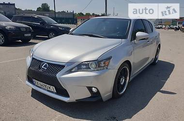 Lexus CT  2015