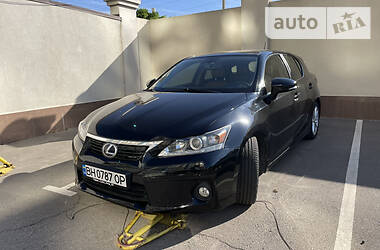 Lexus CT  2012