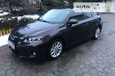 Lexus CT  2012