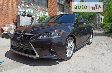 Lexus CT  2013