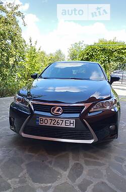 Lexus CT  2017