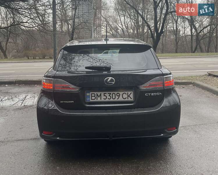 Хэтчбек Lexus CT 2012 в Киеве