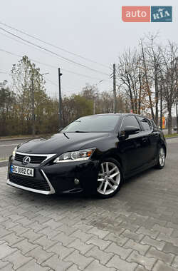 Lexus CT  2015