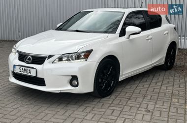 Lexus CT  2012