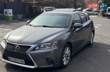 Lexus CT  2013