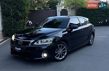 Lexus CT  2011