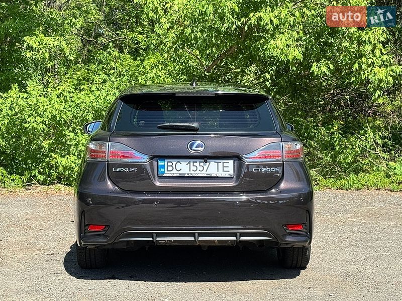 Хэтчбек Lexus CT 2014 в Киеве