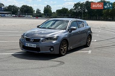 Lexus CT  2012