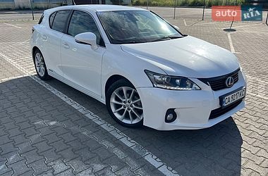 Lexus CT  2011