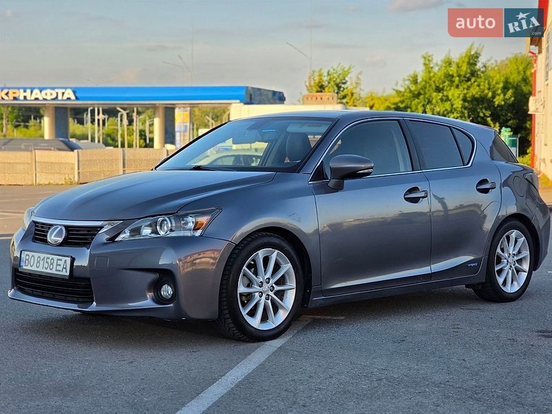 Хетчбек Lexus CT 2012 в Тернополі фото Хетчбек Lexus CT 2012 в Тернополі