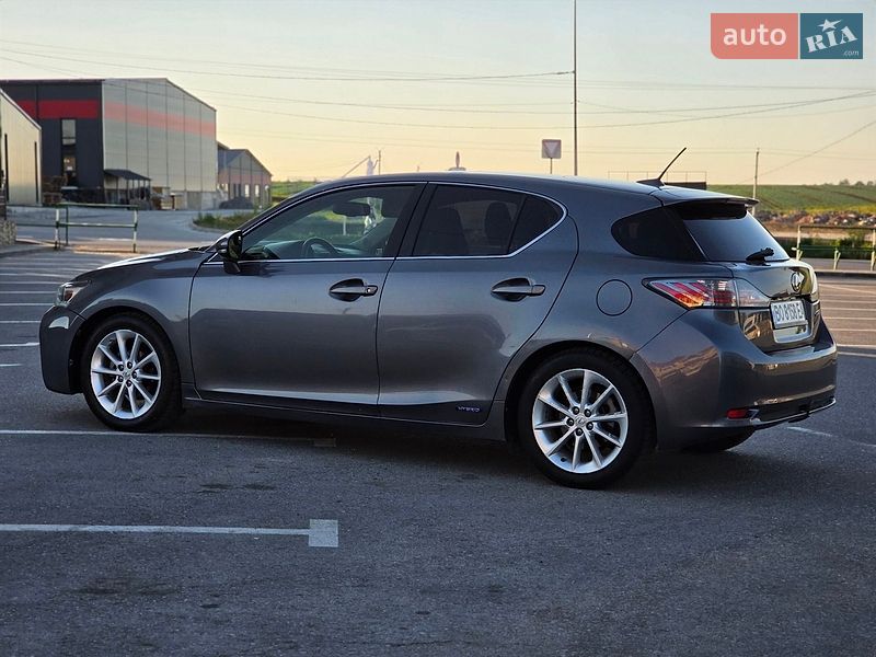 Хетчбек Lexus CT 2012 в Тернополі фото 13 Хетчбек Lexus CT 2012 в Тернополі