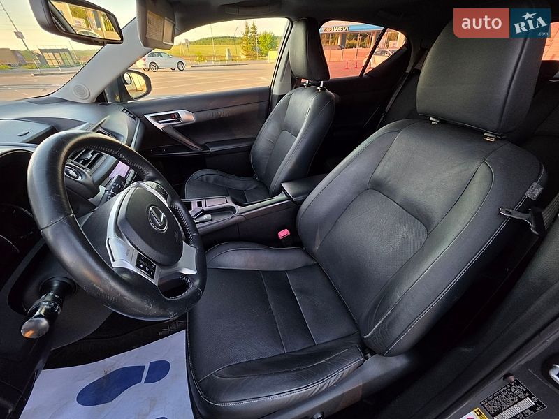 Хетчбек Lexus CT 2012 в Тернополі фото 17 Хетчбек Lexus CT 2012 в Тернополі