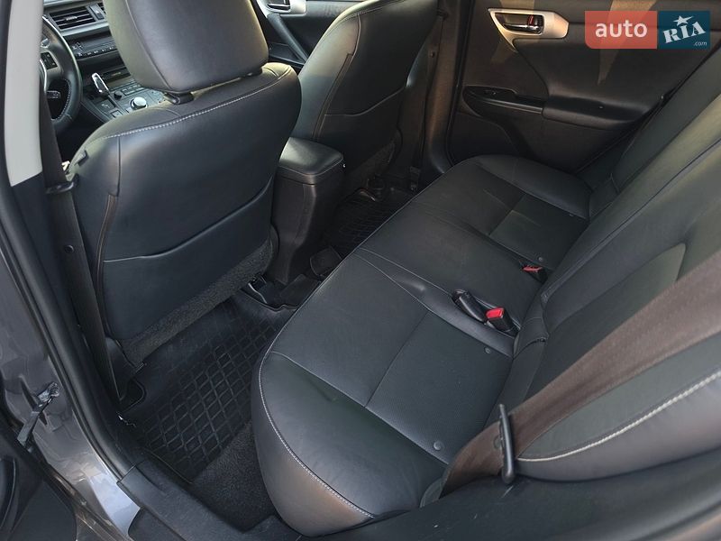 Хетчбек Lexus CT 2012 в Тернополі фото 22 Хетчбек Lexus CT 2012 в Тернополі