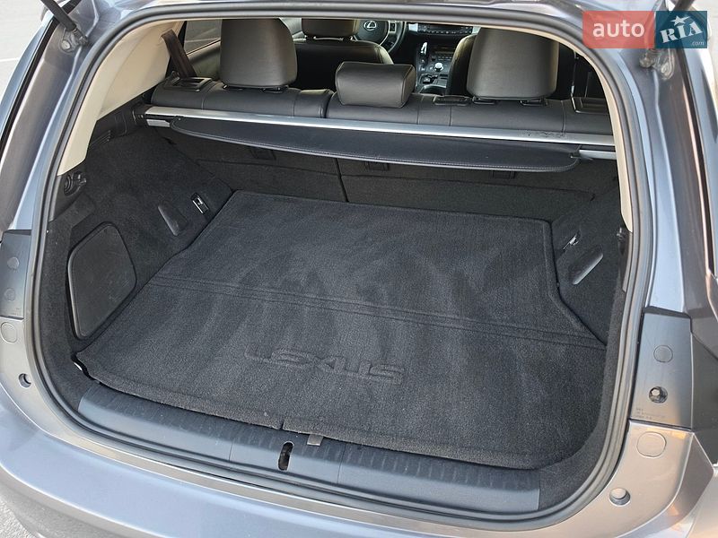 Хетчбек Lexus CT 2012 в Тернополі фото 23 Хетчбек Lexus CT 2012 в Тернополі