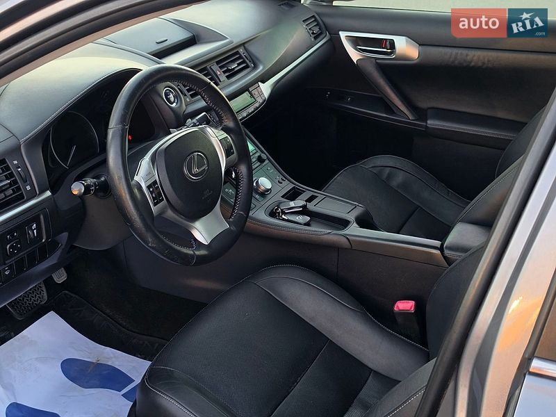 Хетчбек Lexus CT 2012 в Тернополі фото 39 Хетчбек Lexus CT 2012 в Тернополі