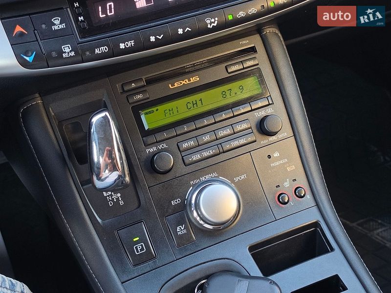Хетчбек Lexus CT 2012 в Тернополі фото 48 Хетчбек Lexus CT 2012 в Тернополі